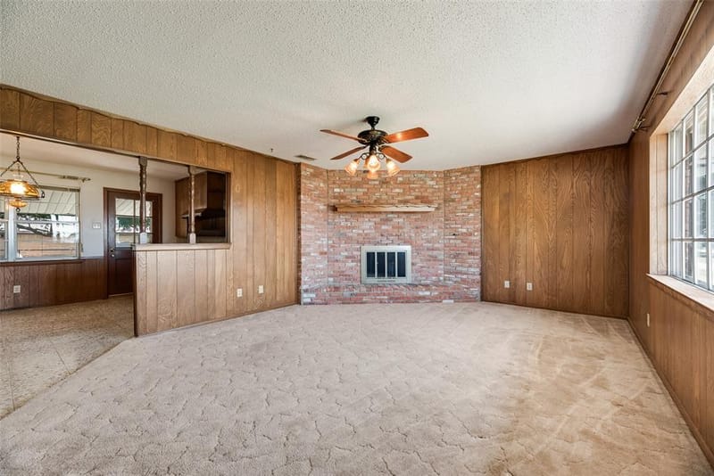 520 Pecan Street, Crowley TX 76036 - Photo 15