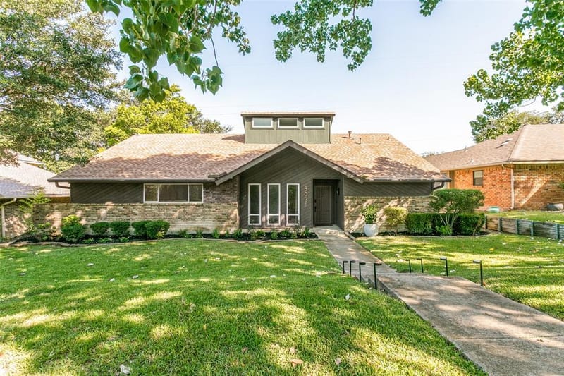 8031 Moss Meadows Drive, Dallas TX 75231
