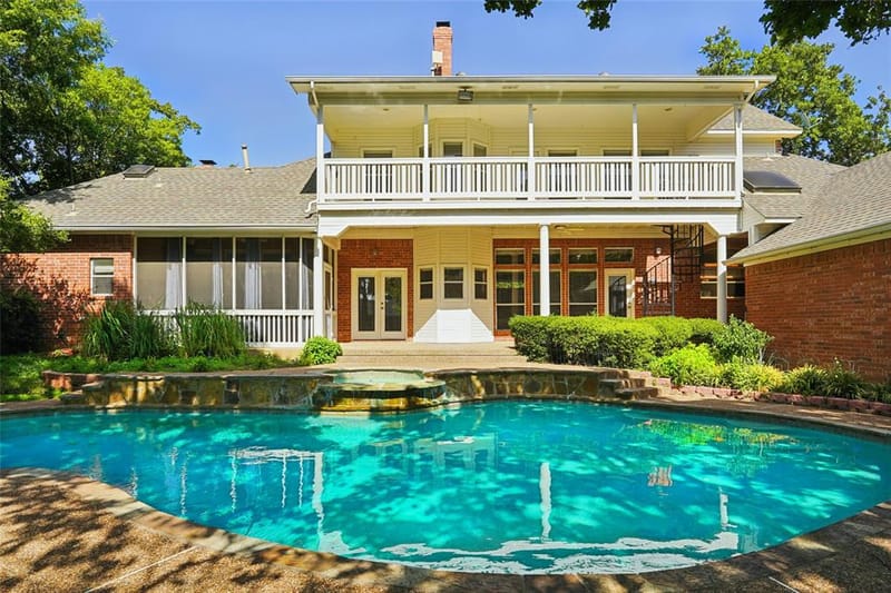 27 Oak Forrest Circle, Denton TX 76210 - Photo 2