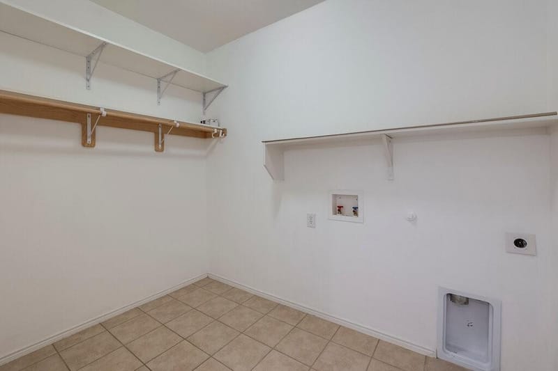 807 Bastrop Drive, Arlington TX 76002 - Photo 17