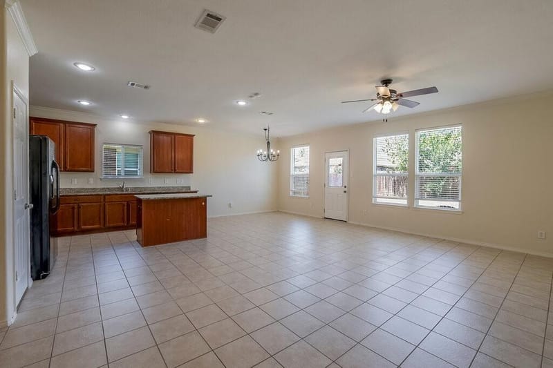 807 Bastrop Drive, Arlington TX 76002 - Photo 15