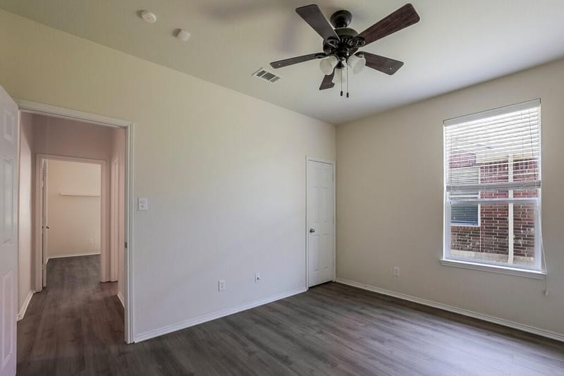 807 Bastrop Drive, Arlington TX 76002 - Photo 19