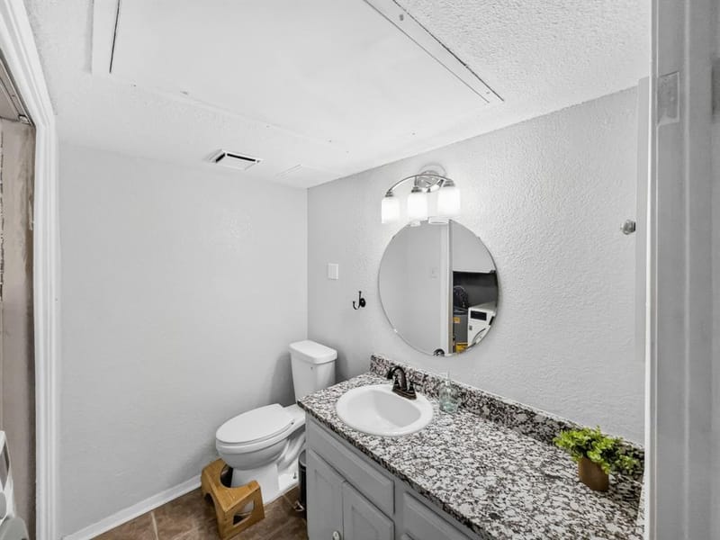14800 Enterprise Drive # 14B, Farmers Branch TX 75234 - Photo 12
