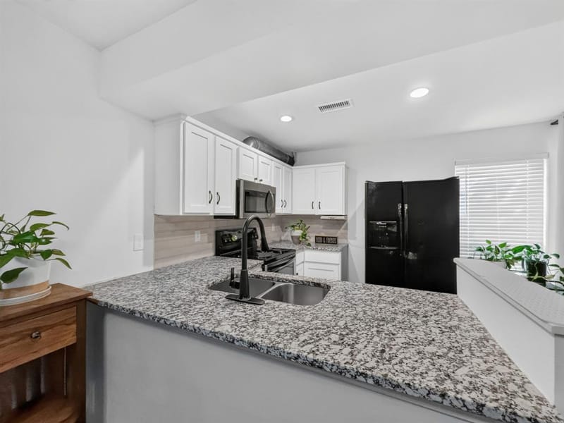 14800 Enterprise Drive # 14B, Farmers Branch TX 75234 - Photo 7