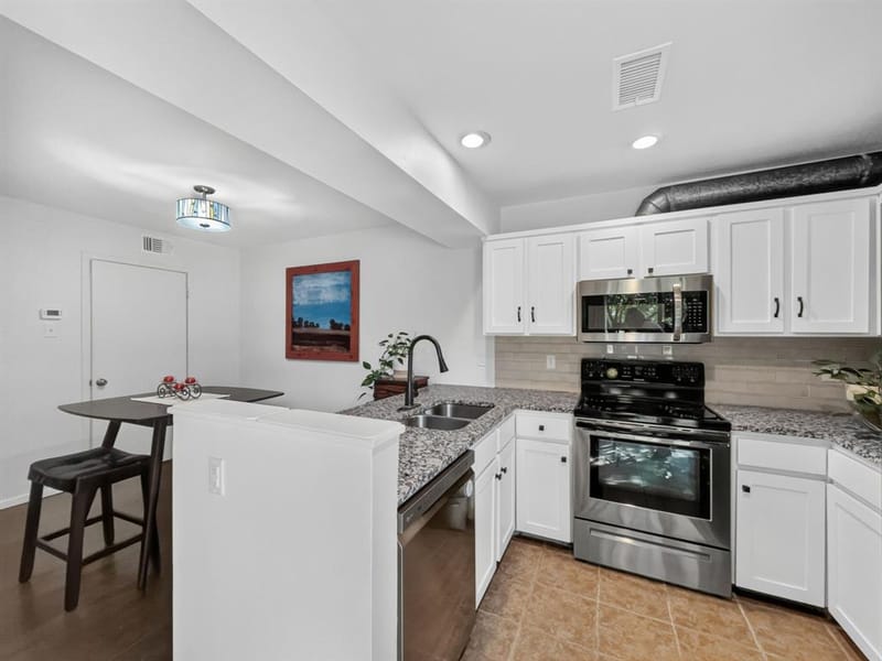 14800 Enterprise Drive # 14B, Farmers Branch TX 75234 - Photo 8