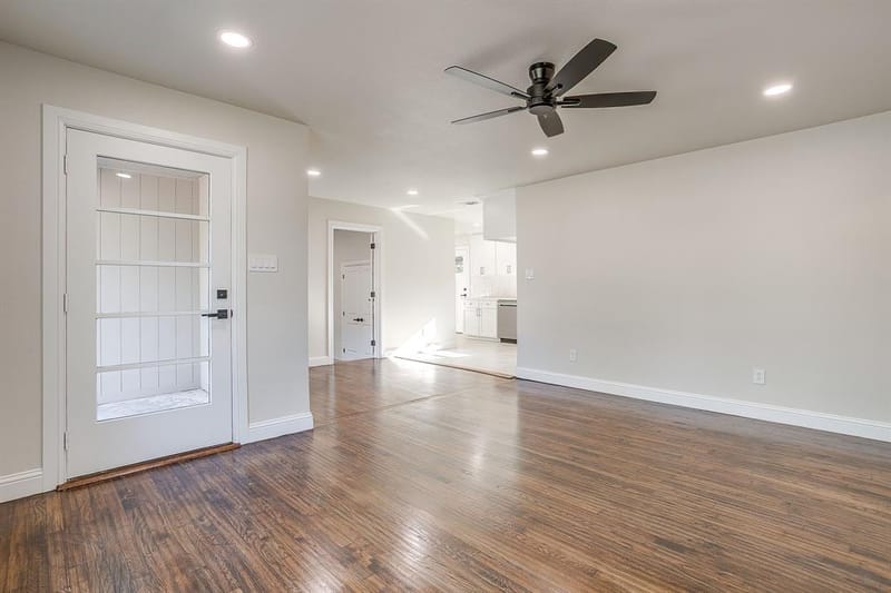 3400 Gay Street, Fort Worth TX 76111 - Photo 2