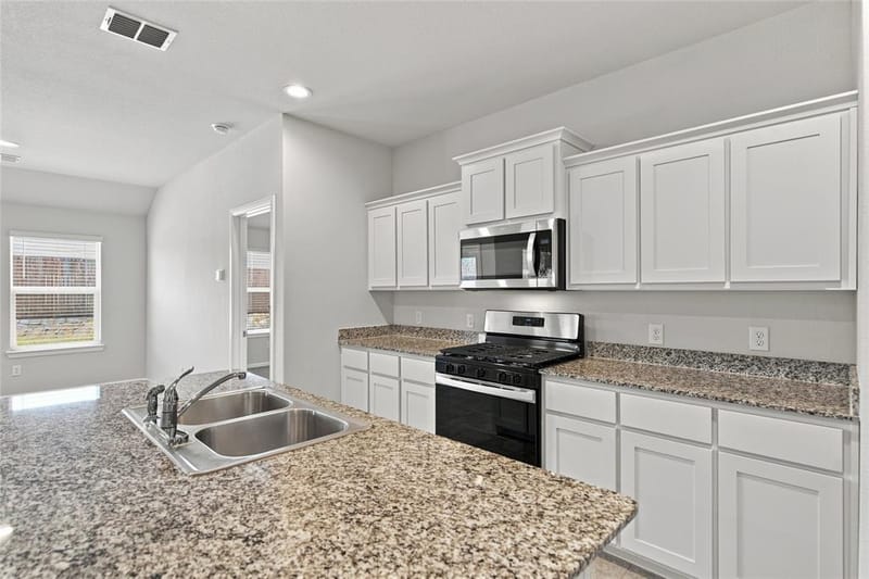 5912 Piedrosa Court, Denton TX 76226 - Photo 8