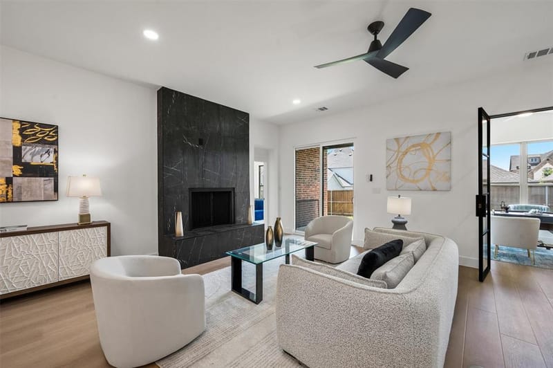 1223 Stagecoach Trail, Justin TX 76247 - Photo 6