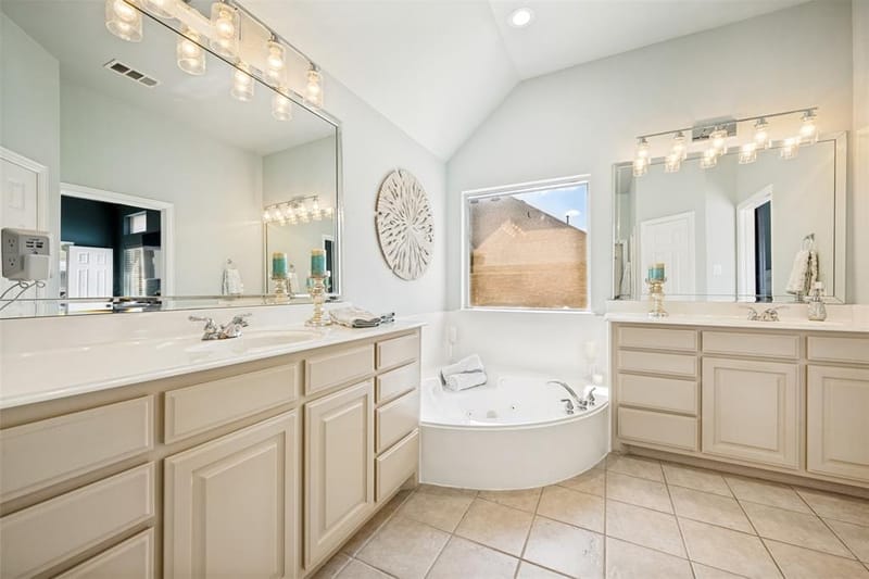8019 Navisota Drive, Lantana TX 76226 - Photo 23