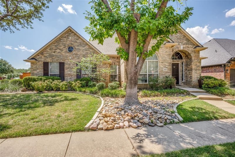 8019 Navisota Drive, Lantana TX 76226 - Photo 32