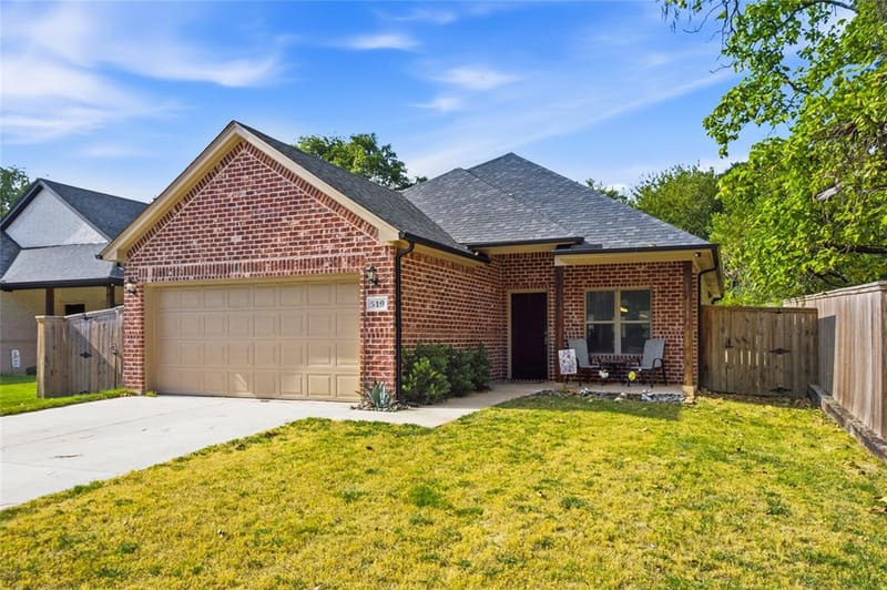 519 W Ford Street, Denison TX 75020 - Photo 11
