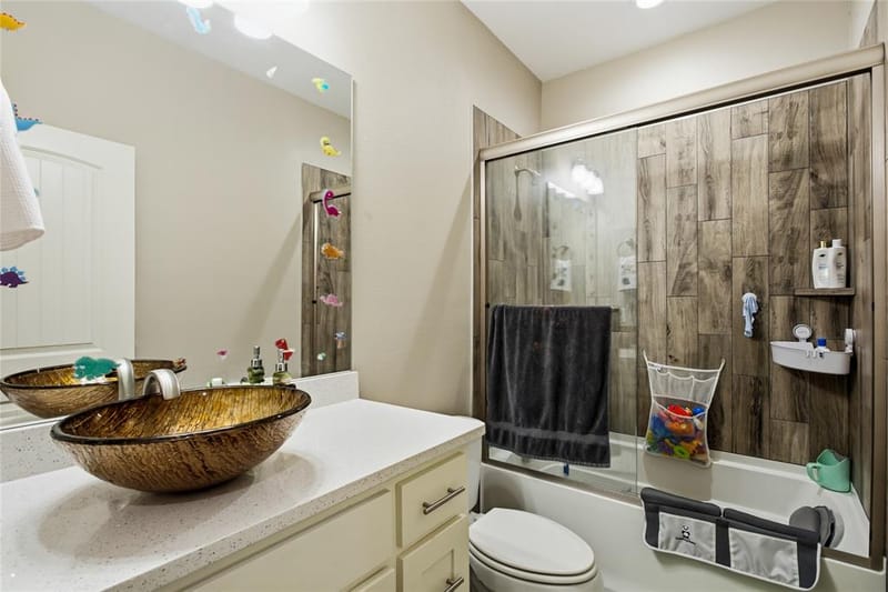 519 W Ford Street, Denison TX 75020 - Photo 8