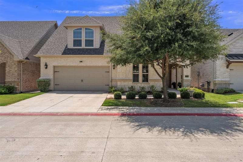 2704 Esplanade Boulevard # 2704, Mansfield TX 76063
