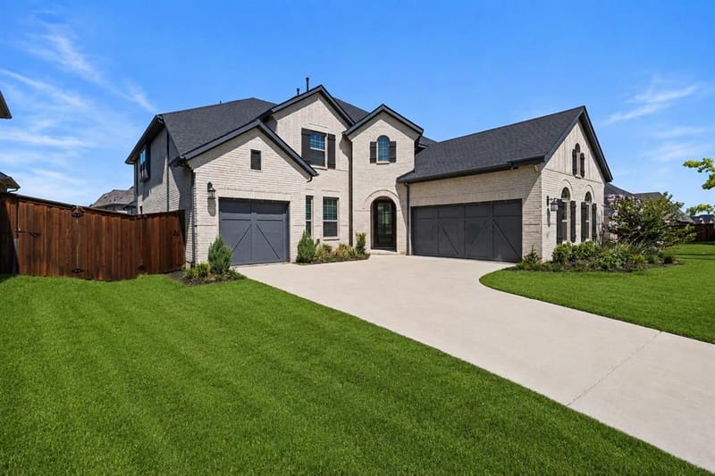 4125 Fall Aster Way, Aubrey TX 76227