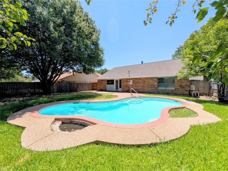 2301 Villanova Street, Arlington TX 76018 - Photo 24