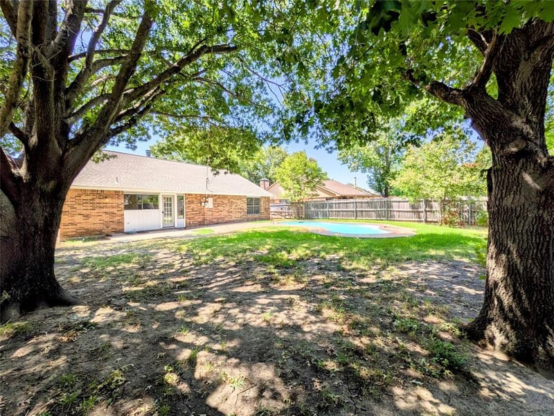 2301 Villanova Street, Arlington TX 76018 - Photo 25
