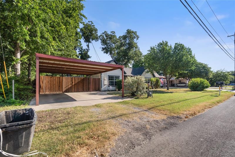 314 W 4th Street, Weatherford TX 76086 - Photo 4