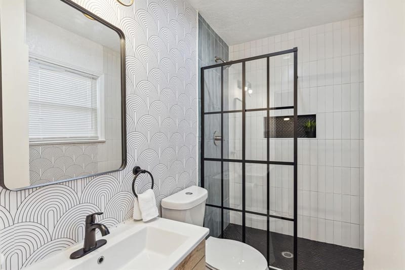 2435 W 10th Street, Dallas TX 75211 - Photo 22