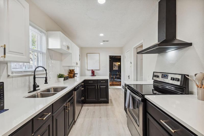 2435 W 10th Street, Dallas TX 75211 - Photo 19