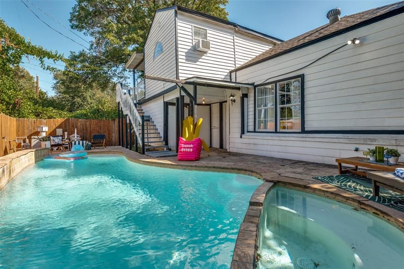 2435 W 10th Street, Dallas TX 75211 - Photo 35