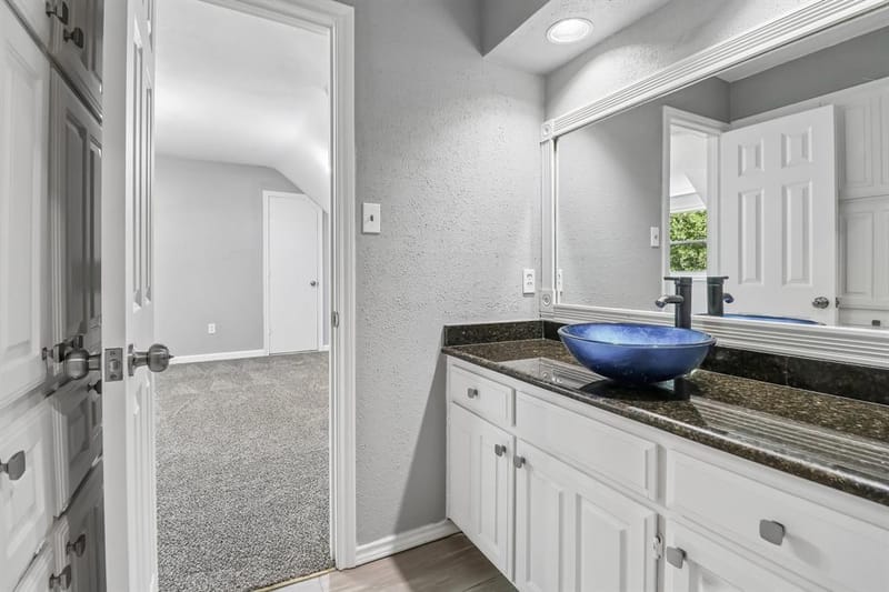 3108 Wingren Road, Irving TX 75062 - Photo 31
