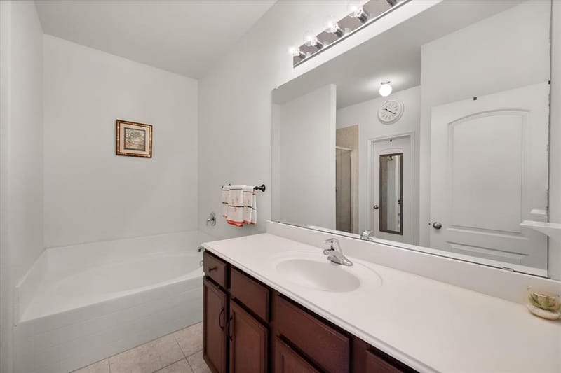 6140 Chalk Hollow Drive, Fort Worth TX 76179 - Photo 15