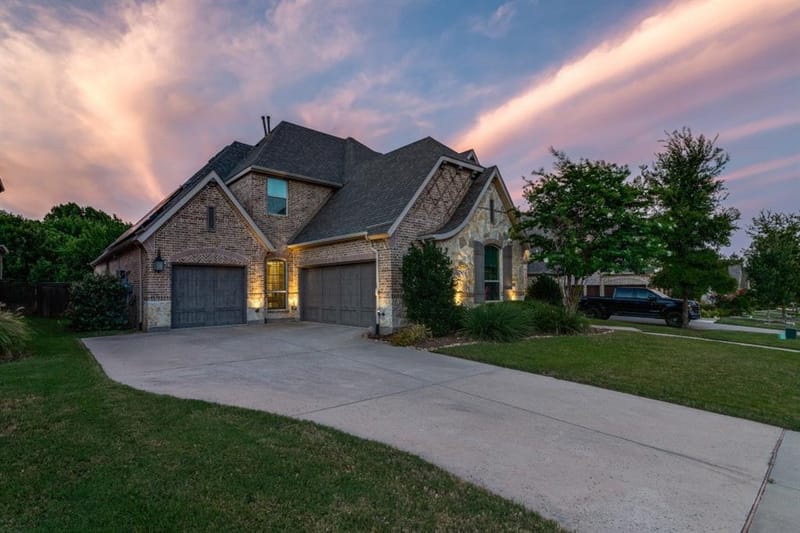 6220 Crystal Cove Court, McKinney TX 75071 - Photo 2