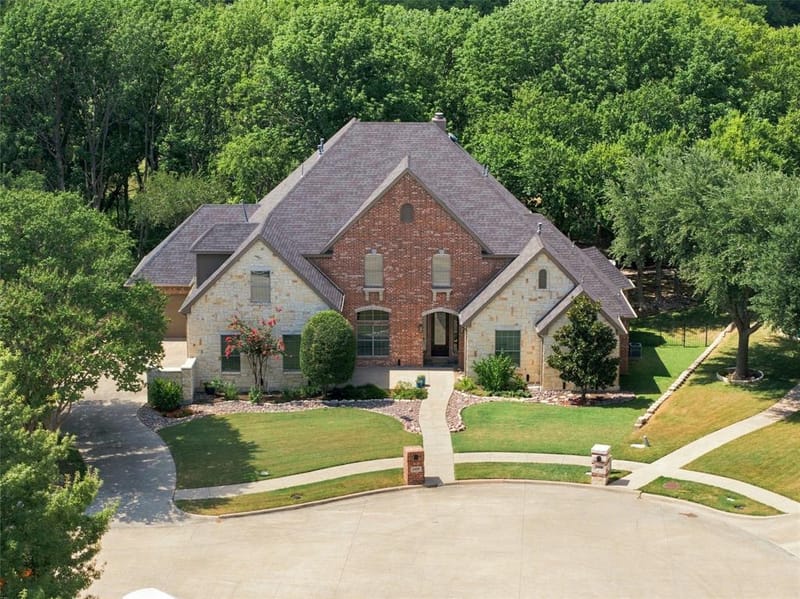 2409 Legend Drive, Heath TX 75032