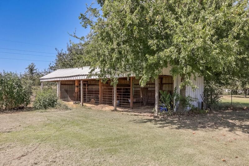 4024 J Rendon Road, Burleson TX 76028 - Photo 22