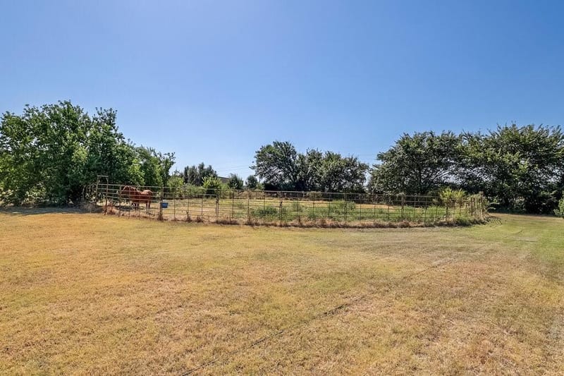 4024 J Rendon Road, Burleson TX 76028 - Photo 24