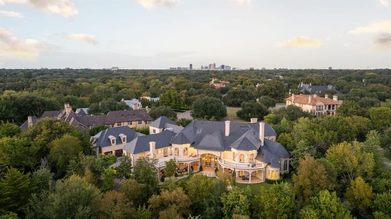 10617 Bridge Hollow Court, Dallas TX 75229 - Photo 38