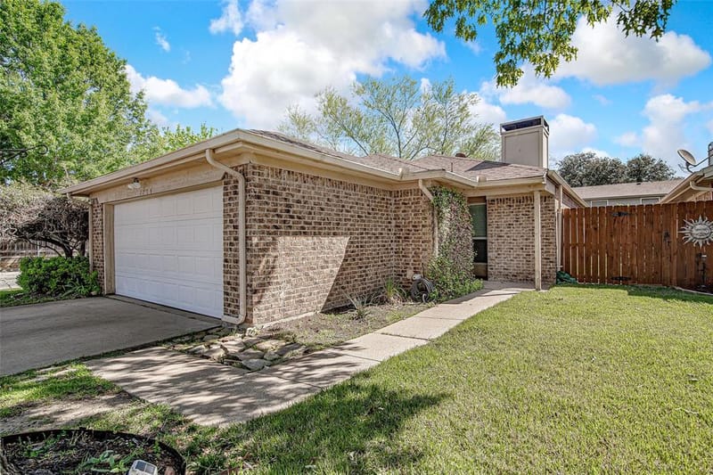 1726 Magnolia Lane, Euless TX 76039
