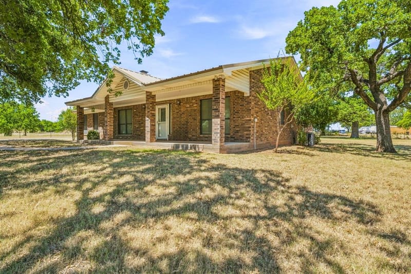 544 W Fm 1188, Stephenville TX 76401 - Photo 2