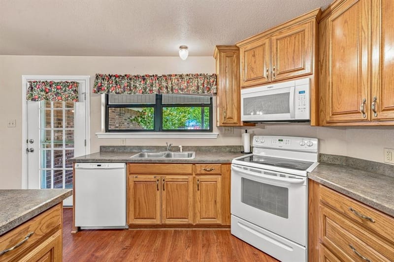 544 W Fm 1188, Stephenville TX 76401 - Photo 16