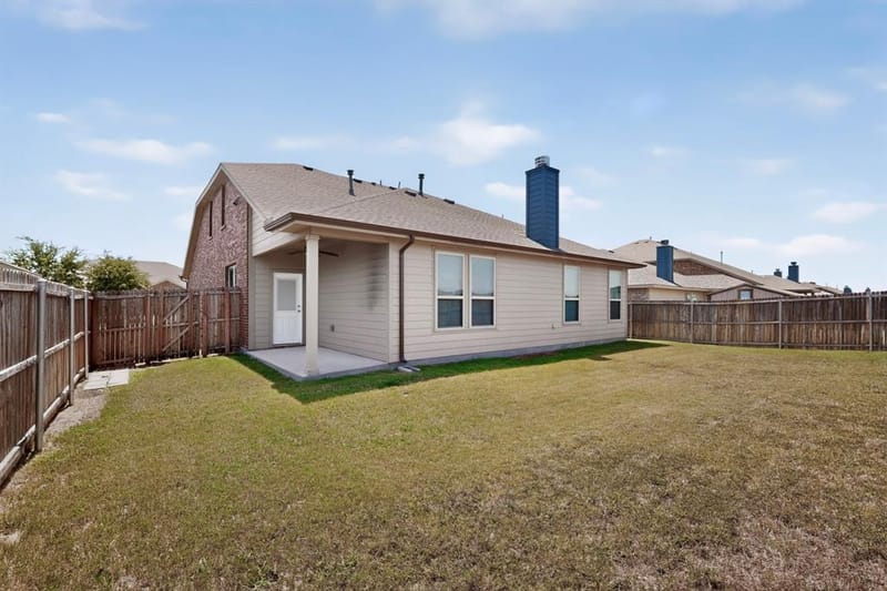 410 Dartmouth Drive, Van Alstyne TX 75496 - Photo 22