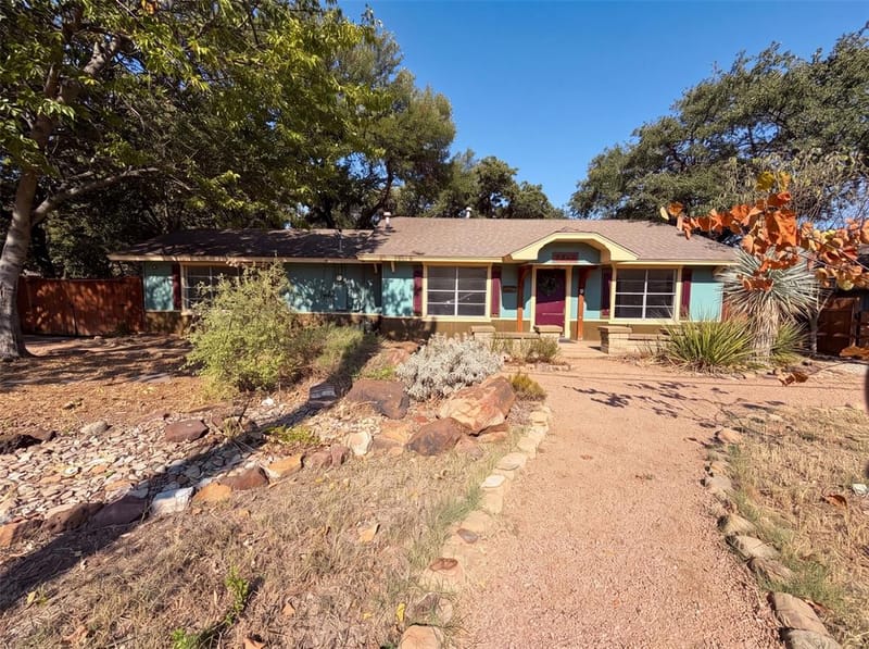 1856 Carl Street, Fort Worth TX 76103