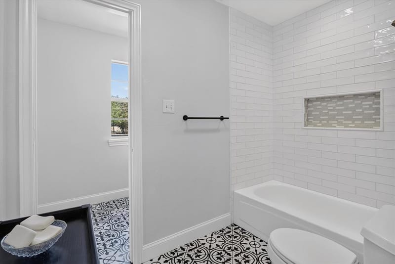 225 Shady Hill Lane, Double Oak TX 75077 - Photo 29