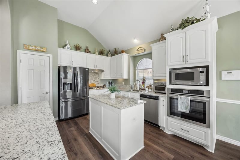 10218 Saint Georges Drive, Rowlett TX 75089 - Photo 17
