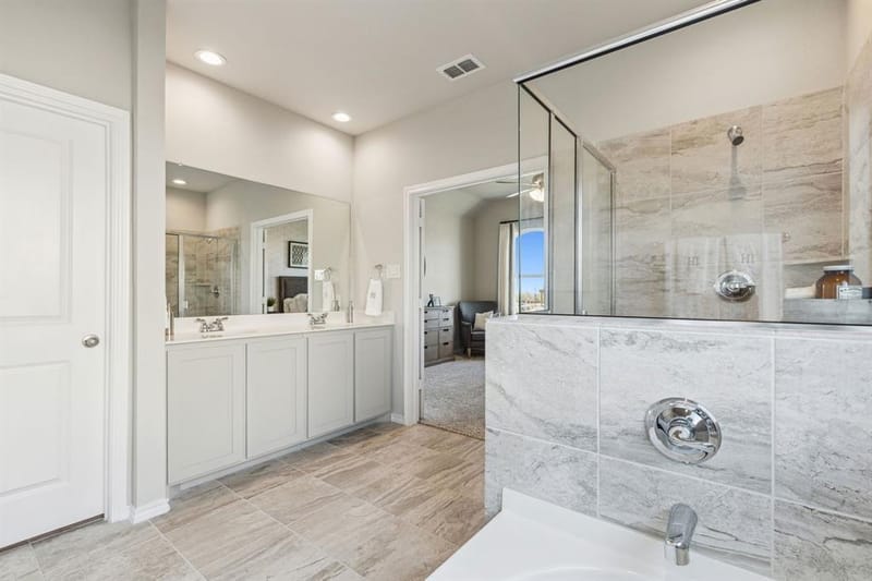 3904 Hometown Boulevard, Heartland TX 75126 - Photo 9