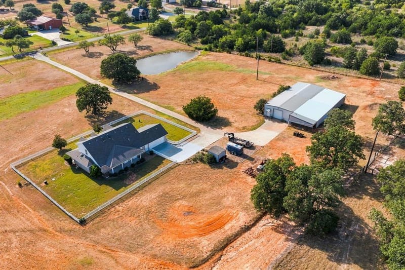 156 La Arroya Drive, Weatherford TX 76088