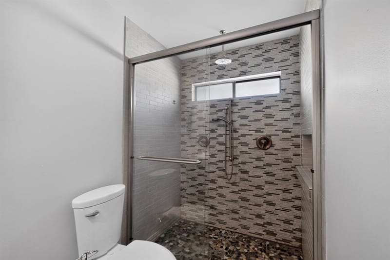 2413 Club Meadow Drive, Garland TX 75041 - Photo 27