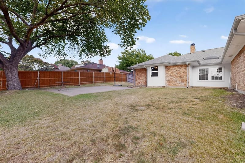 2413 Club Meadow Drive, Garland TX 75041 - Photo 34
