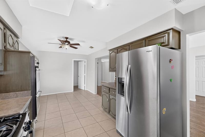 2413 Club Meadow Drive, Garland TX 75041 - Photo 10