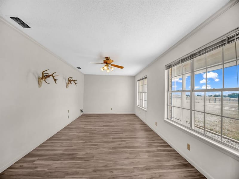 5108 Woodard Avenue, Cleburne TX 76033 - Photo 17