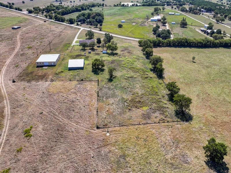 5108 Woodard Avenue, Cleburne TX 76033 - Photo 28