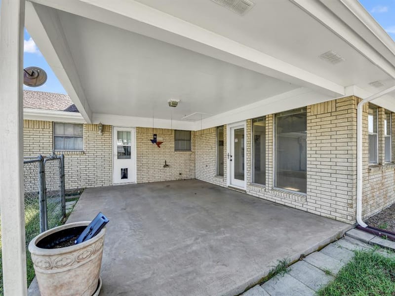 5108 Woodard Avenue, Cleburne TX 76033 - Photo 10