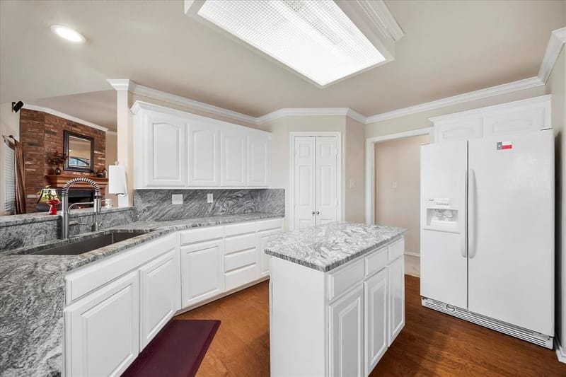 1025 Oak Hollow Lane, Combine TX 75159 - Photo 10