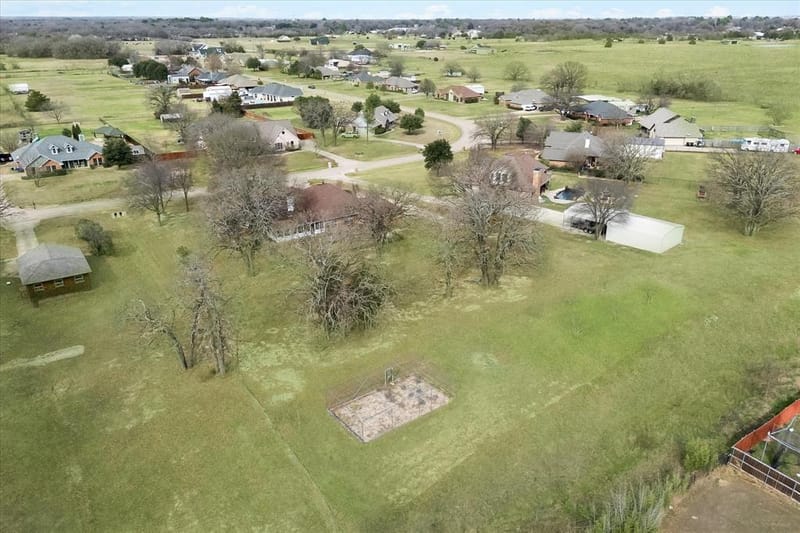 1025 Oak Hollow Lane, Combine TX 75159 - Photo 33