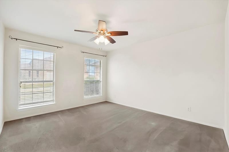 1025 Oak Hollow Lane, Combine TX 75159 - Photo 18