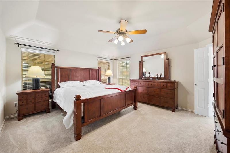 1025 Oak Hollow Lane, Combine TX 75159 - Photo 15